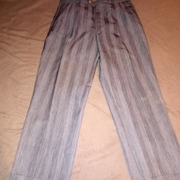 Men Dress Suit - Picture 2 of 2